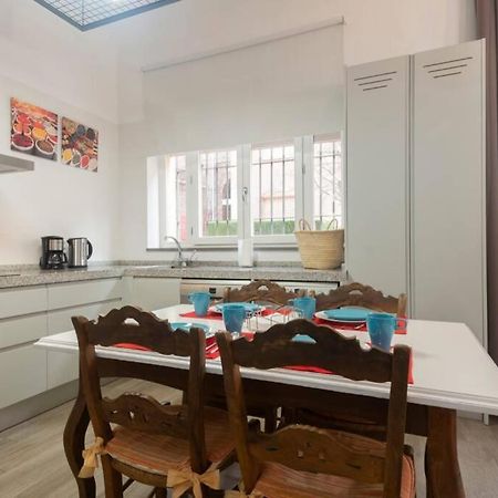 Precioso Piso En Paseo De La Bomba Free Parking Apartment Granada Luaran gambar
