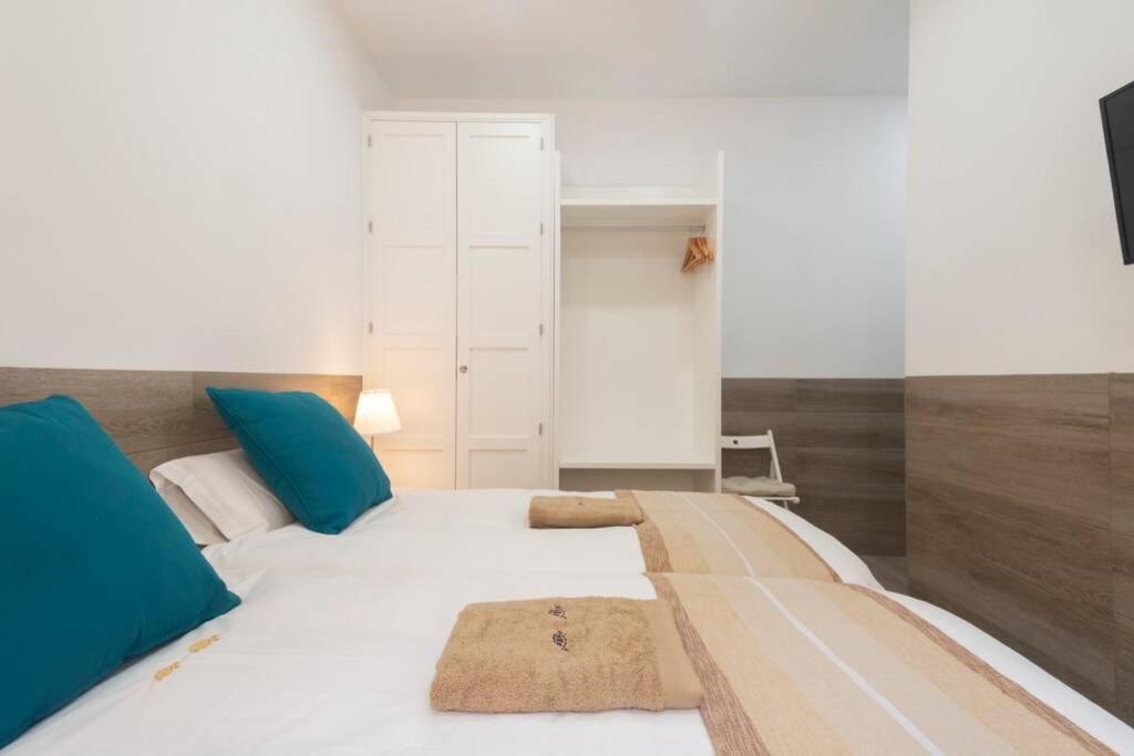 Precioso Piso En Paseo De La Bomba Free Parking Apartment Granada Luaran gambar