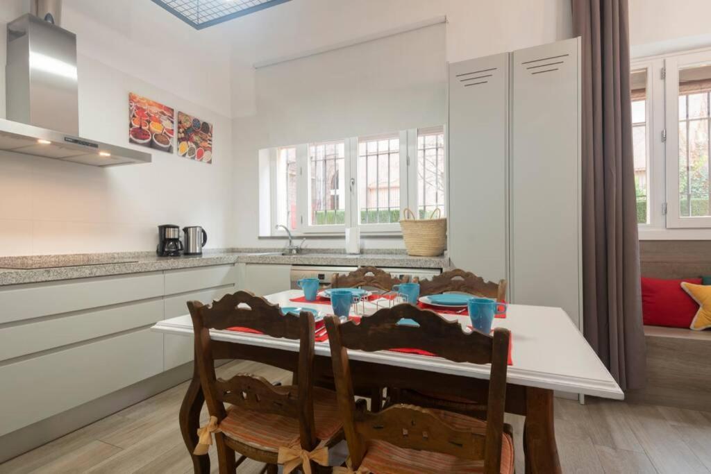 Precioso Piso En Paseo De La Bomba Free Parking Apartment Granada Luaran gambar