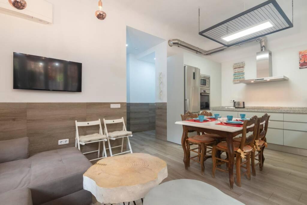 Precioso Piso En Paseo De La Bomba Free Parking Apartment Granada Luaran gambar