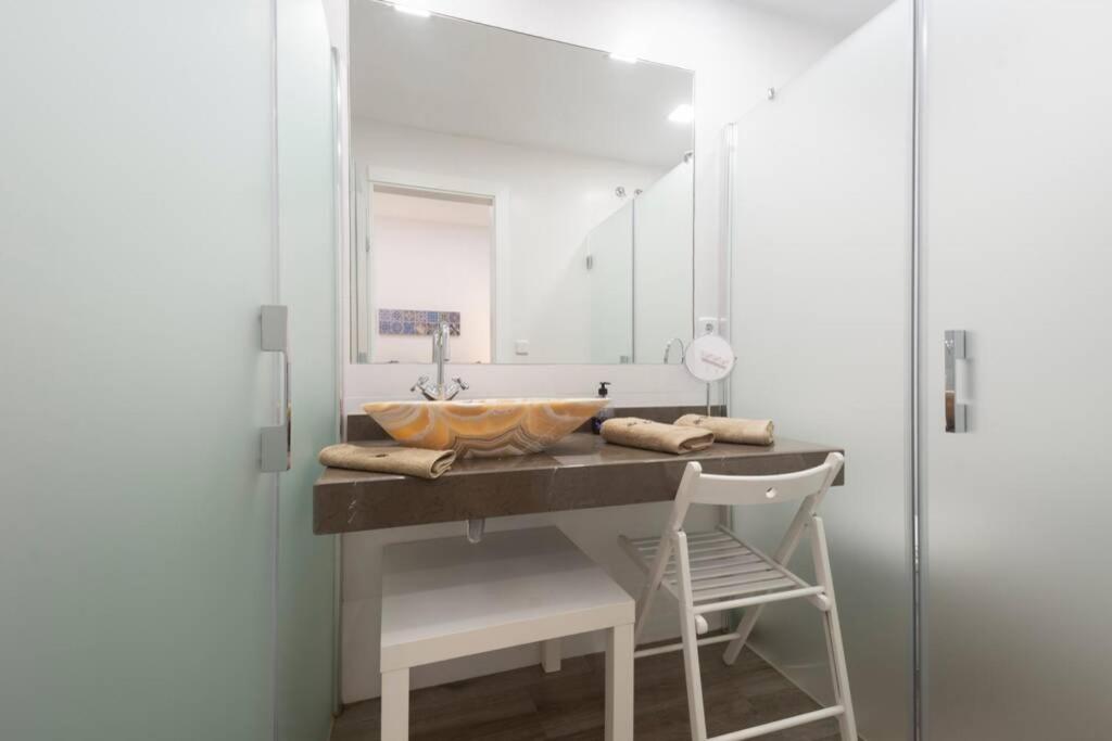 Precioso Piso En Paseo De La Bomba Free Parking Apartment Granada Luaran gambar