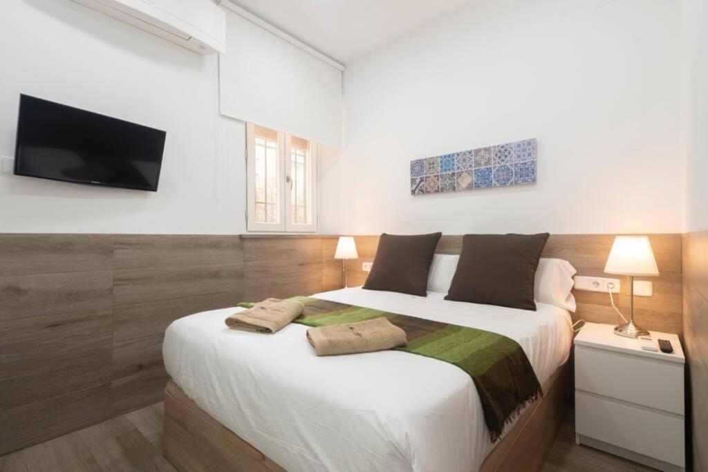 Precioso Piso En Paseo De La Bomba Free Parking Apartment Granada Luaran gambar